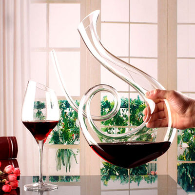 Décanteur moderne de verre soufflé de main, décanteur en verre clair de vin de fond plat fournisseur
