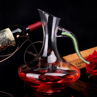 Décanteur rond de vin de conception classique, décanteur en verre sans plomb soufflé par main fournisseur